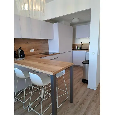 2 - Dernier Etage - Terrasse Face - Parking Securise - Fr-1-323-483 *