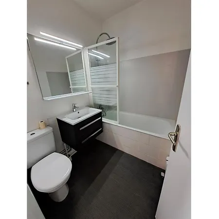 2 - Dernier Etage - Terrasse Face - Parking Securise - Fr-1-323-483 *